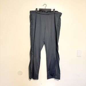 Reebok | Men's Dark Gray Joggers
